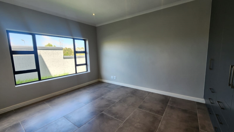 3 Bedroom Property for Sale in Eden Residential Estate Western Cape